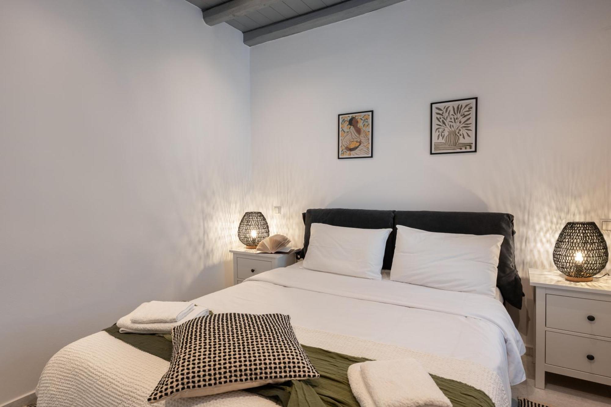 Caper-2 Bedroom Traditional Home With Amazing View Naousa  Exterior photo