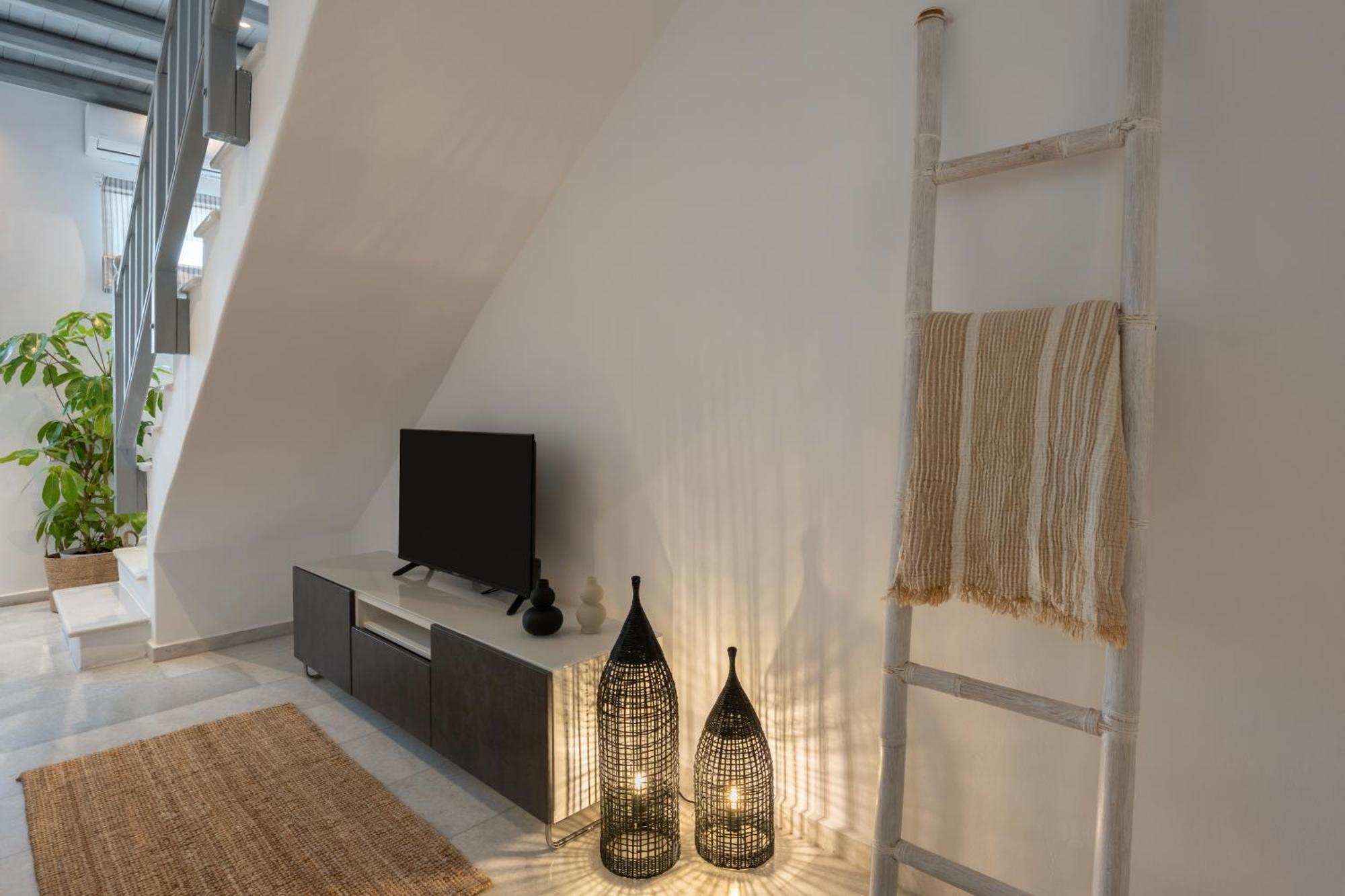 Caper-2 Bedroom Traditional Home With Amazing View Naousa  Exterior photo
